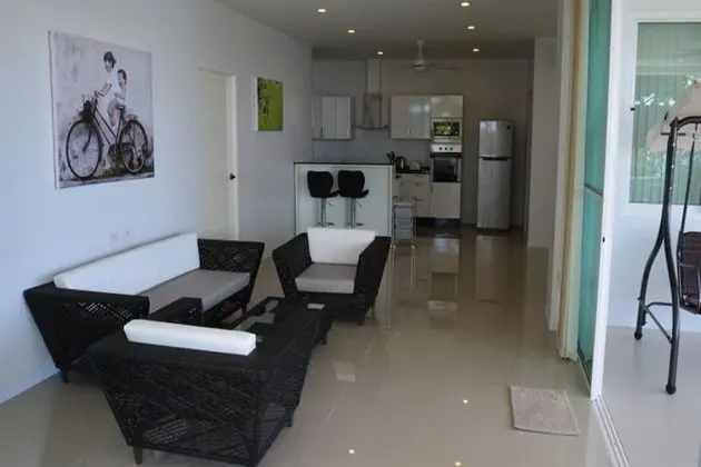 2-Bedroom Apartment (Not Included Electricity)