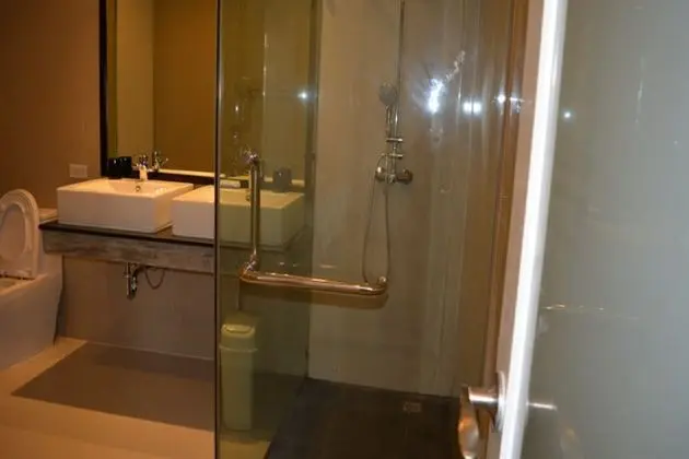 2-Bedroom Apartment (Not Included Electricity)