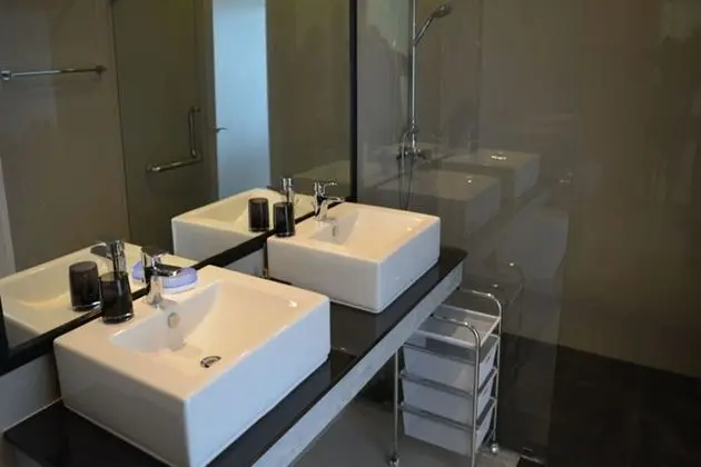2-Bedroom Apartment (Not Included Electricity)