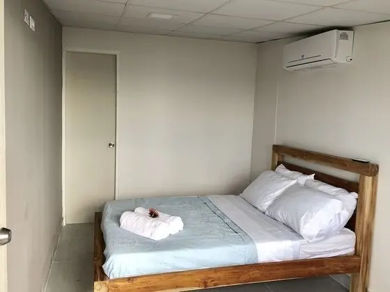 Basic Tek Büyük Yataklı Oda, 1 Çift Kişilik Yatak, Sigara İçilmez, Bahçe Manzaralı