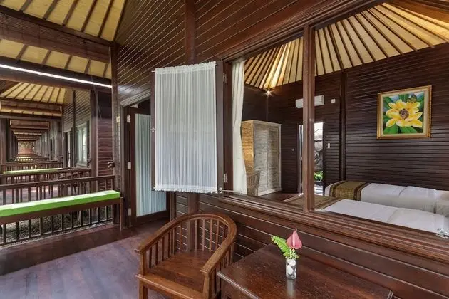 One Bedroom Bungalow