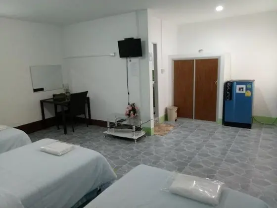 Üç Kişilik Oda
