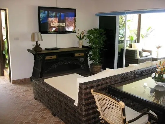 Laguna BEACH Villa - 3 Bedrooms