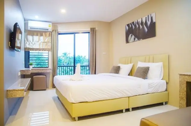 Standard King Room