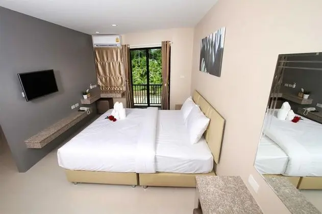 Standard King Room