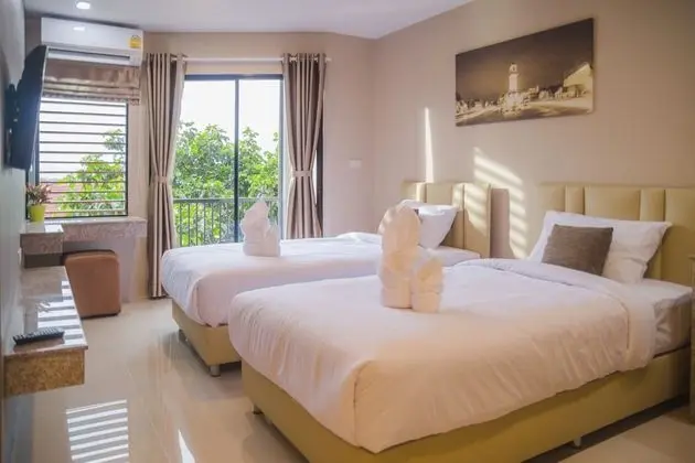Standard Twin Room