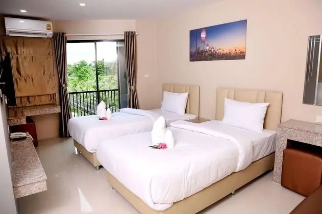 Standard Twin Room
