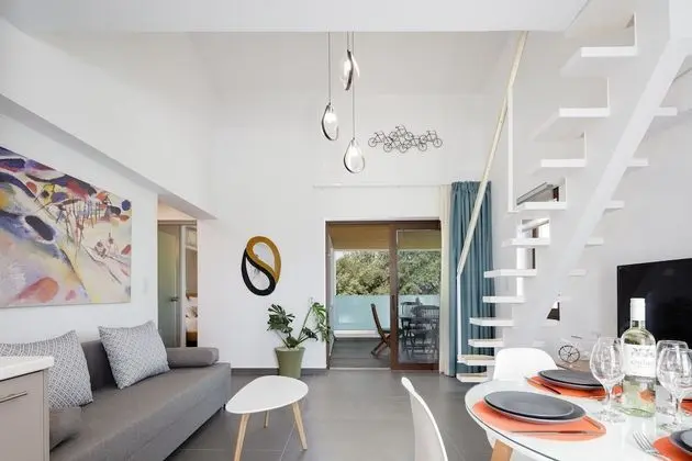 Apartment, 2 Bedrooms, Outdoor Jetted Tub, Pool View