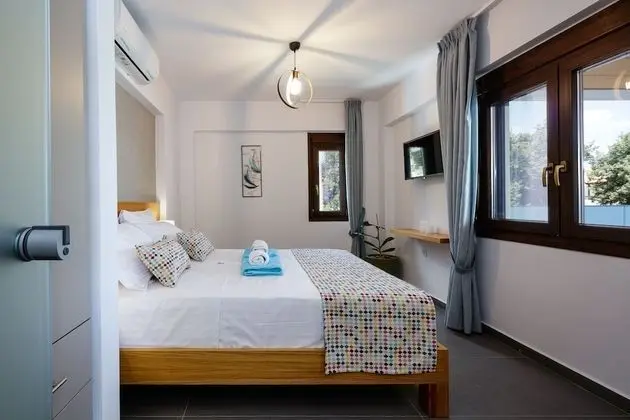 Apartment, 2 Bedrooms, Outdoor Jetted Tub, Pool View