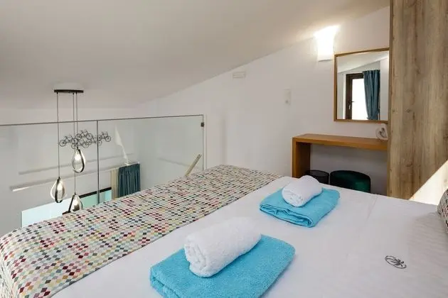 Apartment, 2 Bedrooms, Outdoor Jetted Tub, Pool View