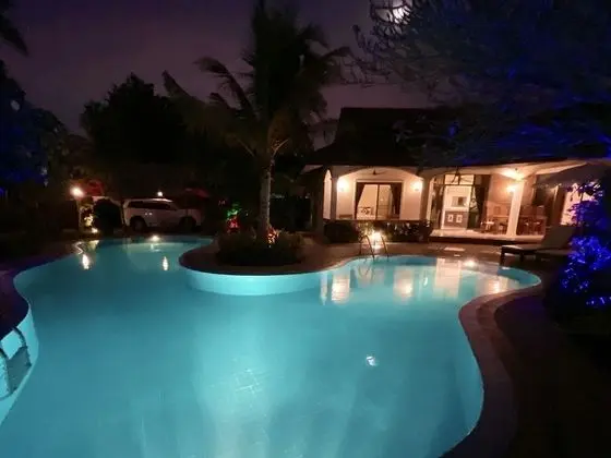4 Bedrooms Private Pool