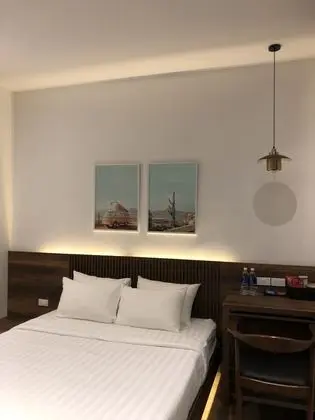 Standard Tek Büyük Yataklı Oda