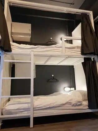 6-Bed Mixed Dormitory
