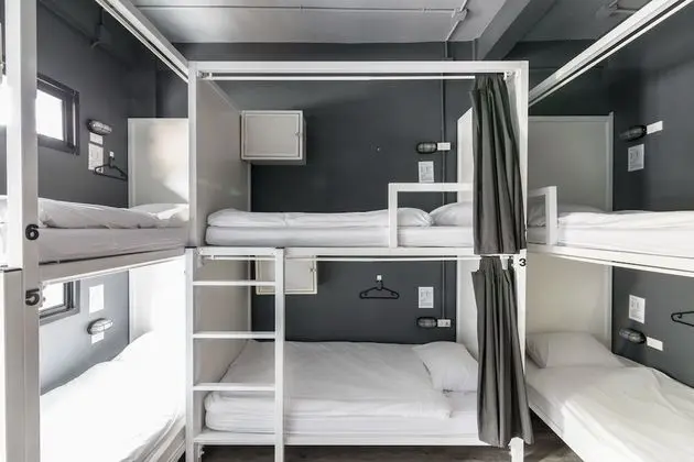 6-Bed Mixed Dormitory