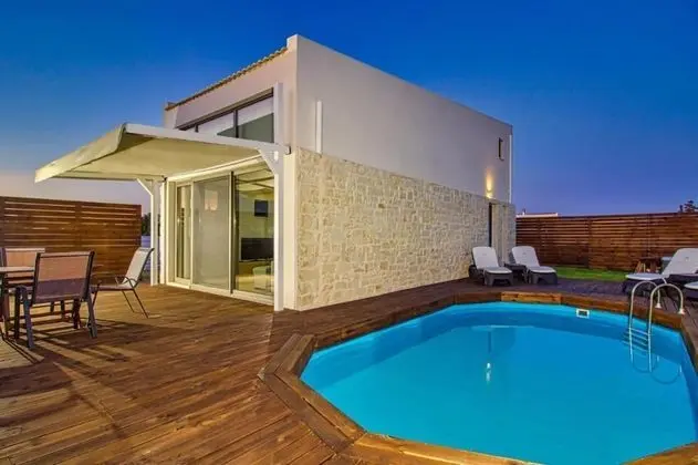 Villa (Coral)