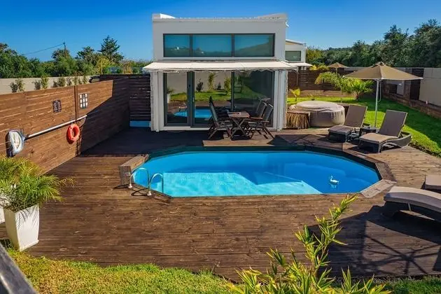Villa (Cyma)