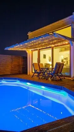 Villa (Cyma)
