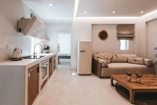 Villa 2 Bedrooms with Private Pool and Jetted Tub