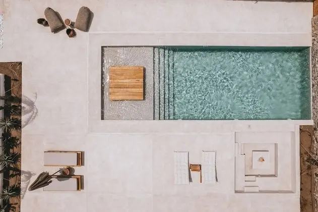 Villa 2 Bedrooms with Private Pool and Jetted Tub