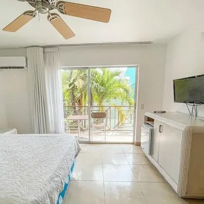 Tek Büyük Yataklı Oda, 1 Çift Kişilik Yatak, Balkon