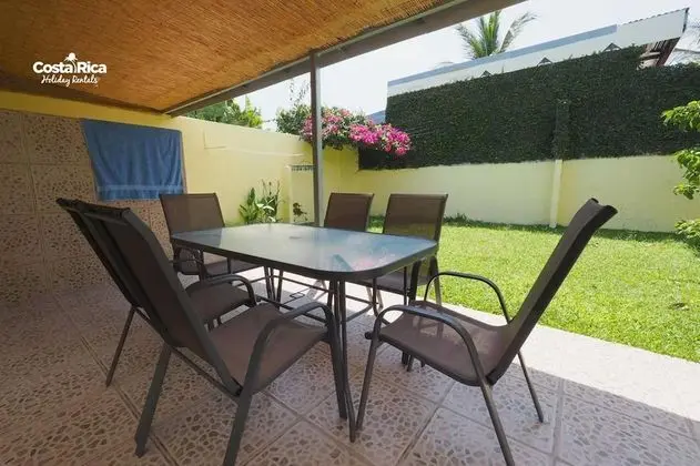 Deluxe Apart Daire, Bahçe Manzaralı