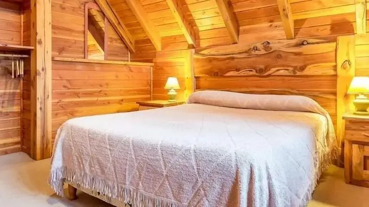 Superior House, 2 Bedrooms (5 Passengers)