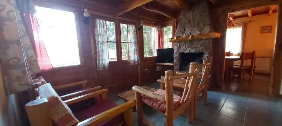 Superior House, 2 Bedrooms (5 Passengers)