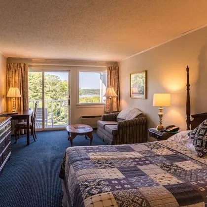 Traditional Tek Kişilik Oda, 1 Büyük (Queen) Boy Yatak ve Çekyat, Sigara İçilmez