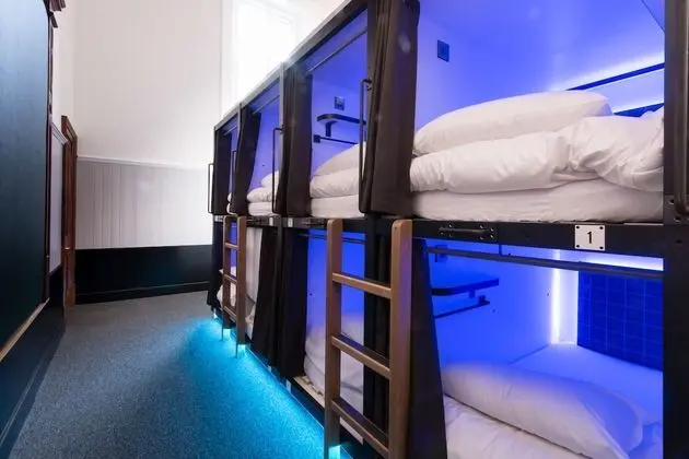 Deluxe Ortak Ranzalı Oda, Karma Ranzalı Oda, Ortak Banyo