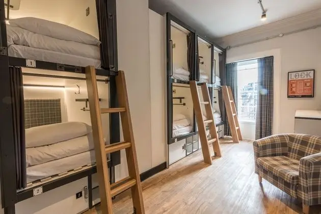 Deluxe Ortak Ranzalı Oda, Karma Ranzalı Oda, Ortak Banyo