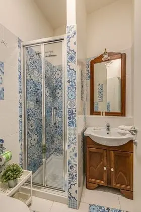 Deluxe Tek Büyük Yataklı Oda, 1 En Büyük (King) Boy Yatak, Şehir Manzaralı