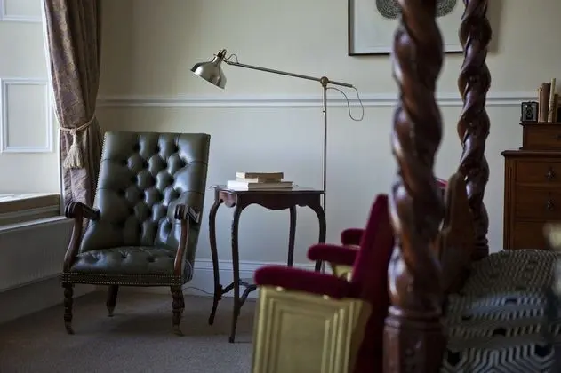 Luxury Tek Büyük Yataklı Oda (Four Poster Bed - The Lodge)