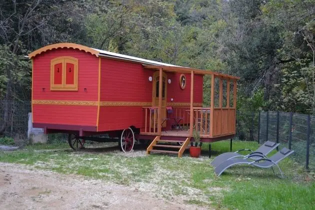 Karavan, Banyolu/Duşlu, Bahçe Manzaralı