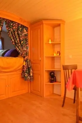 Karavan, Banyolu/Duşlu, Bahçe Manzaralı