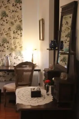 Deluxe Süit, 1 En Büyük (King) Boy Yatak, Şehir Manzaralı, Dağ Yamacı