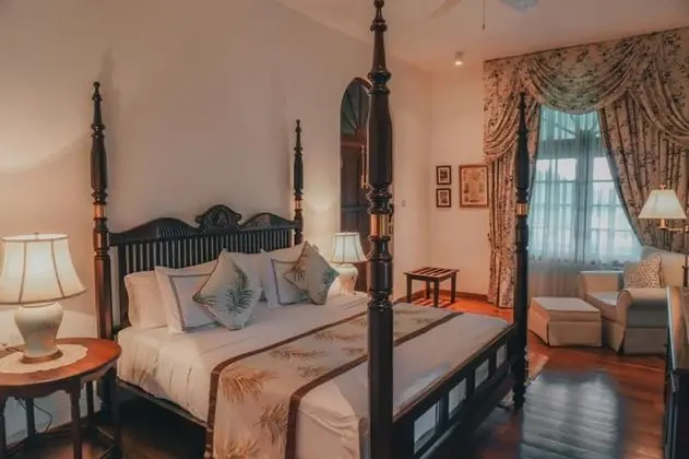 Deluxe Süit, 1 En Büyük (King) Boy Yatak, Şehir Manzaralı, Dağ Yamacı