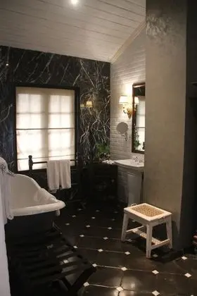 Grand Süit, 1 En Büyük (King) Boy Yatak, Engellilere Uygun, Tepe Manzaralı