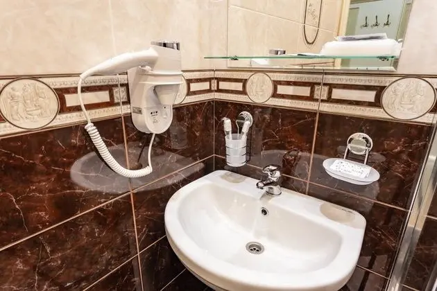 Superior Tek Büyük Yataklı Oda