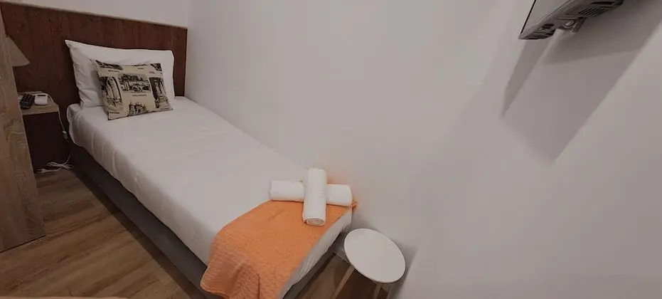 Deluxe Tek Kişilik Oda