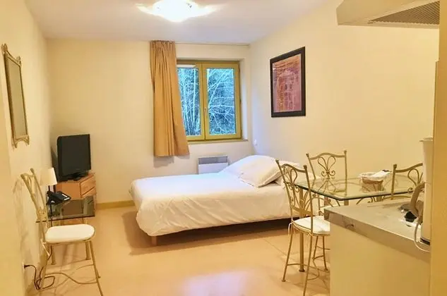 Standard Apart Daire, 1 Yatak Odası (Le Par)