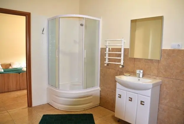 Comfort Tek Büyük veya İki Ayrı Yataklı Oda