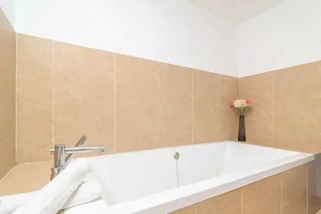 Villa, Kişiye Özel Havuzlu, Bahçe Manzaralı (4 Bedrooms)