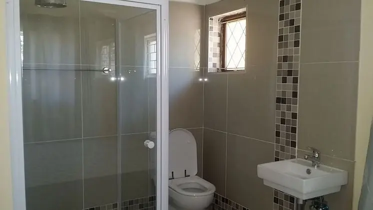 Tek Büyük Yataklı Oda, 1 En Büyük (King) Boy Yatak