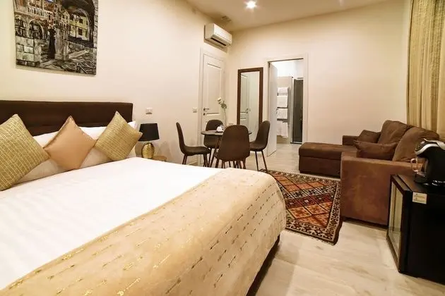 Luxury Süit, Jakuzi