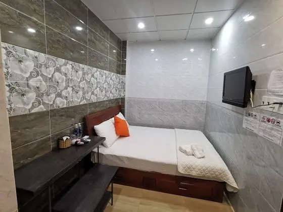 Comfort Tek Büyük Yataklı Oda