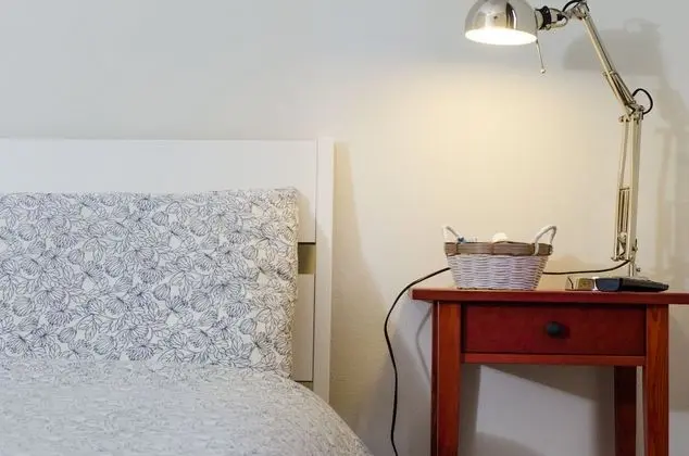 İki Ayrı Yataklı Oda, Ortak Banyo