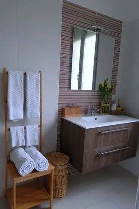 Tek Büyük Yataklı Oda, Banyolu/Duşlu (Zafferano)