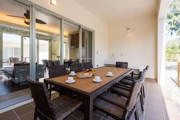 Deluxe Villa, 2 Yatak Odası, Kişiye Özel Havuzlu, Havuz Manzaralı