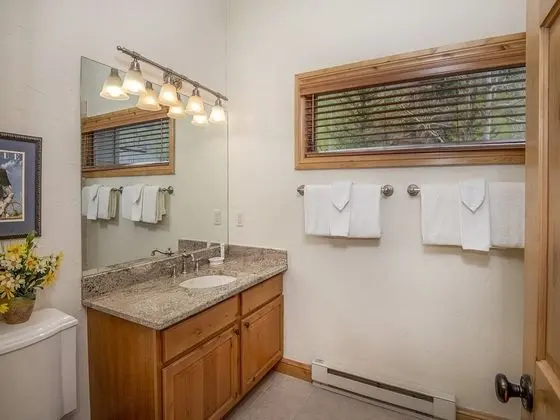 Apart Daire (ColdStream Townhome 19)