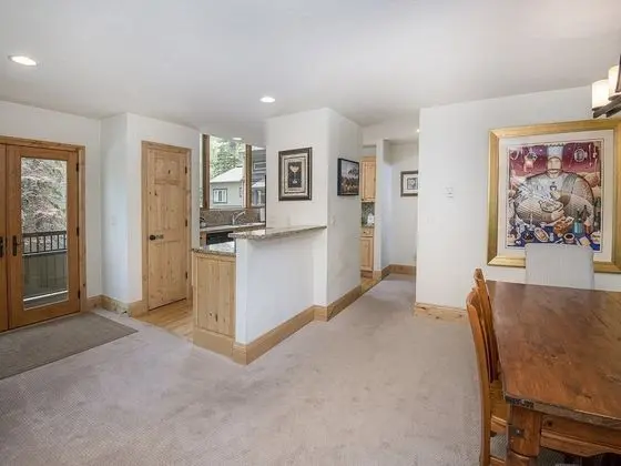 Apart Daire (ColdStream Townhome 19)